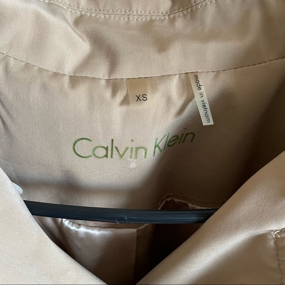 Calvin Klein trench coat 🤎 - Picture 7 of 8